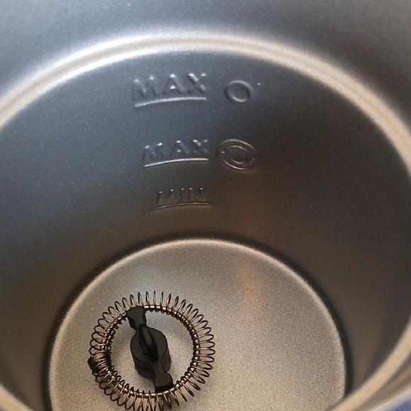 New Bodum Barista Black Milk Frother - Picture 4 of 5